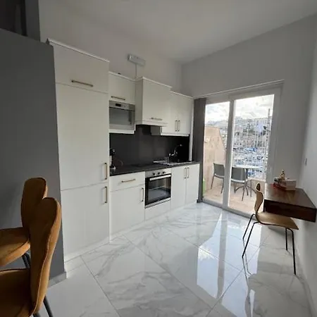 Apartment Barcaluna *
