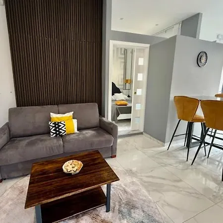 Barcaluna Apartment